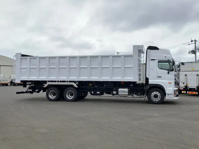 日野 プロフィア 2DG-FS1AHE(6x4)の写真8