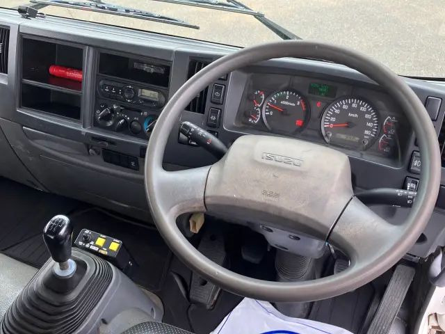 いすゞ フォワード TKG-FRR90S1(2WD)の写真21
