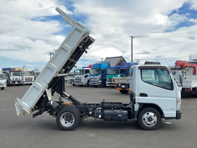 三菱 キャンター TPG-FBA60(2WD)の写真6