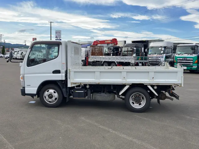 三菱 キャンター TPG-FBA60(2WD)の写真7