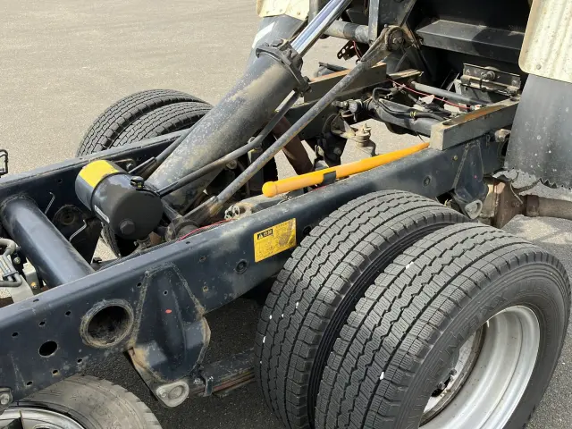 三菱 キャンター TPG-FBA60(2WD)の写真14