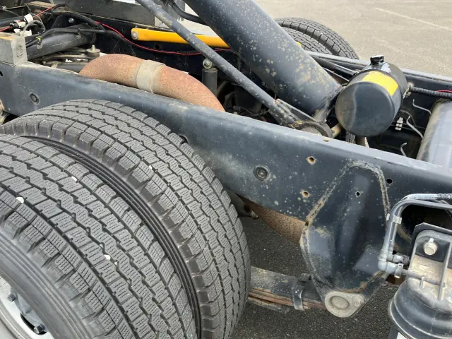 三菱 キャンター TPG-FBA60(2WD)の写真15
