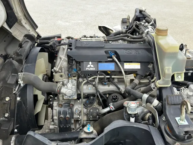 三菱 キャンター TPG-FBA60(2WD)の写真17