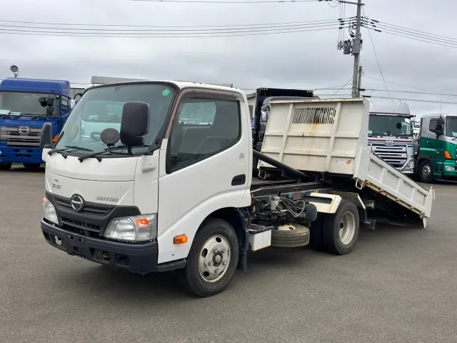 日野 デュトロ TKG-XZU620T(2WD)の写真1