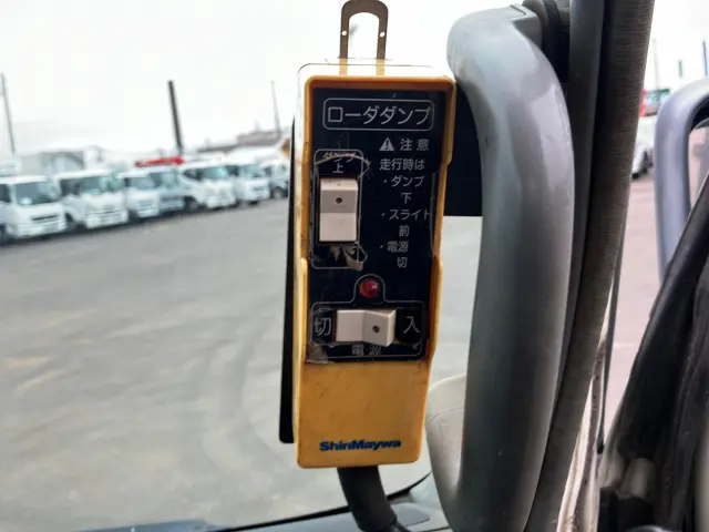 日野 デュトロ TKG-XZU620T(2WD)の写真23
