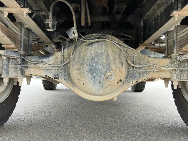いすゞ フォワード TKG-FRR90S1(2WD)の写真16