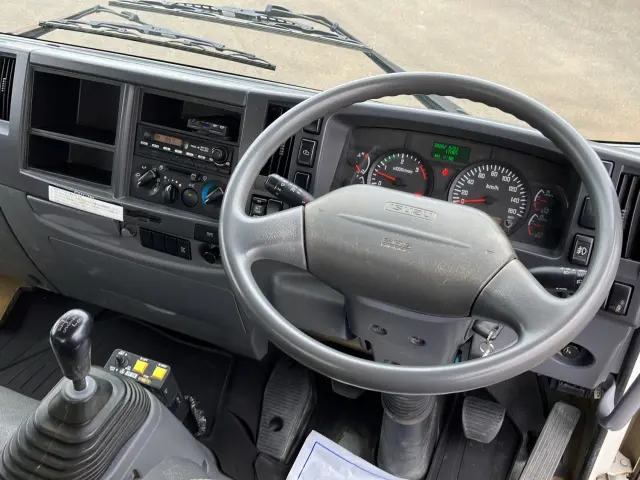 いすゞ フォワード TKG-FRR90S1(2WD)の写真21