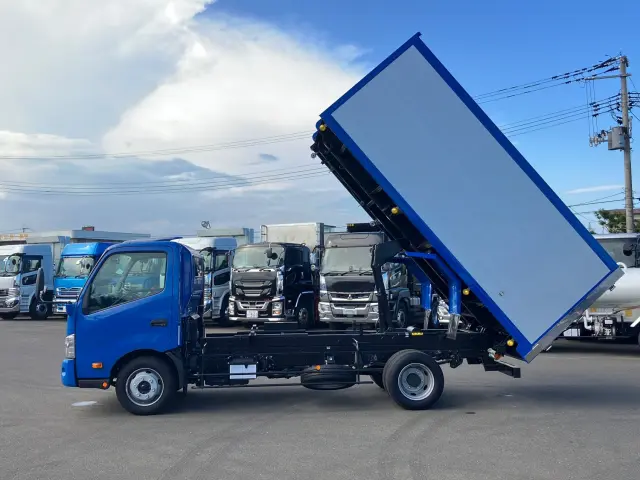 日野 デュトロ 2DG-XZU712M(2WD)の写真5