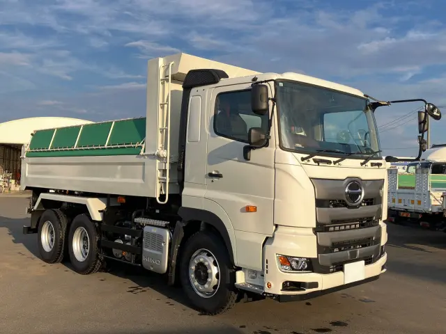 日野 プロフィア 2DG-FS1AGE(6x4)の写真2