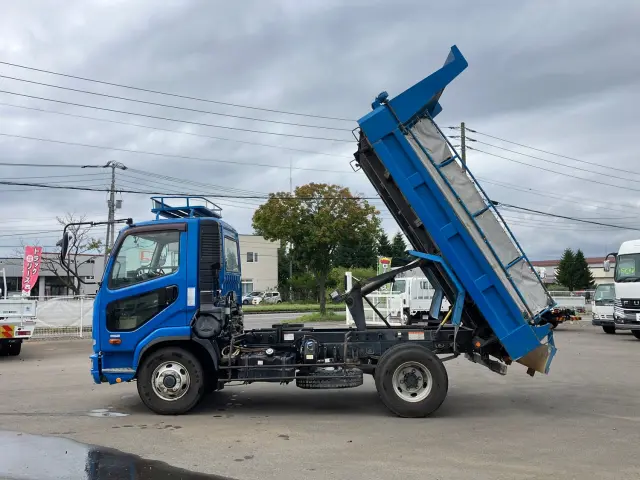 三菱 ファイター TKG-FK71F(2WD)の写真5