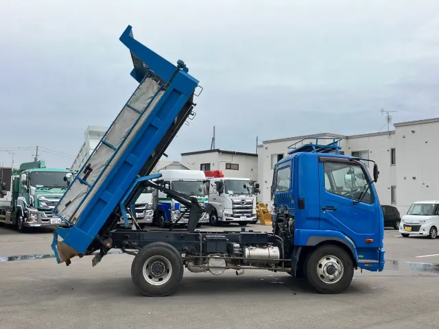 三菱 ファイター TKG-FK71F(2WD)の写真6