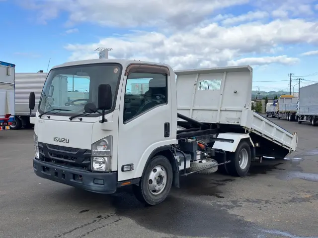 いすゞ エルフ 2PG-NPR88YN(2WD)の写真1