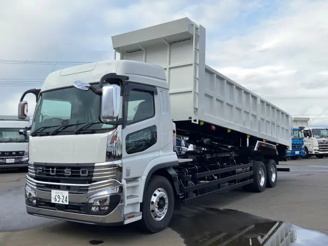 三菱 スーパーグレート 2PG-FV80VZ(6x4)の写真1