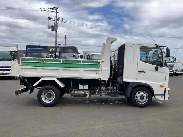 日野 レンジャー 2PG-FD2ABA(2WD)の写真8