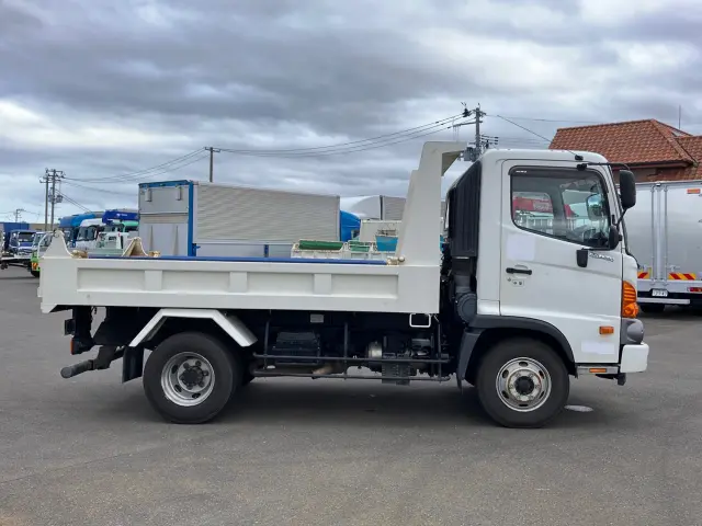 日野 レンジャー SDG-FC9JCAP(2WD)の写真8