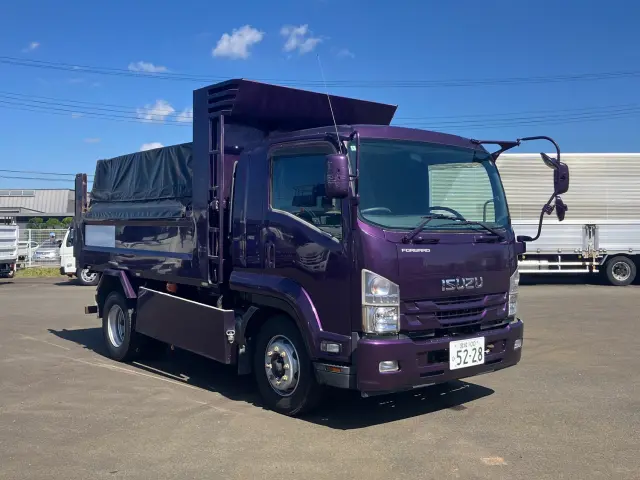 いすゞ フォワード 2RG-FTR90U2(2WD)の写真2