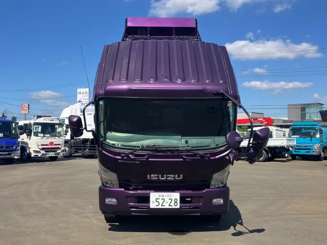いすゞ フォワード 2RG-FTR90U2(2WD)の写真23