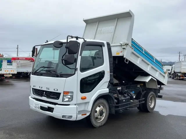 三菱 ファイター 2KG-FK72F(2WD)の写真1