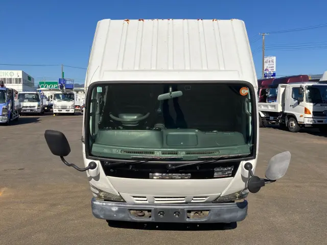 いすゞ エルフ PB-NKR81AN(2WD)の写真23