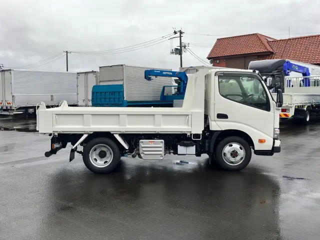 日野 デュトロ 2WG-XZU676P(4WD)の写真8