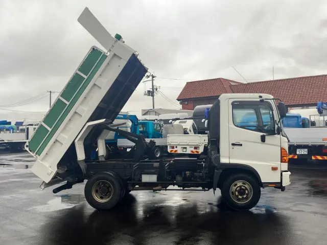 日野 レンジャー TKG-FC9JCAP(2WD)の写真6