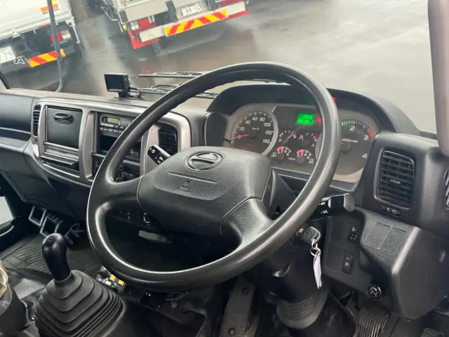 日野 レンジャー TKG-FC9JCAP(2WD)の写真21
