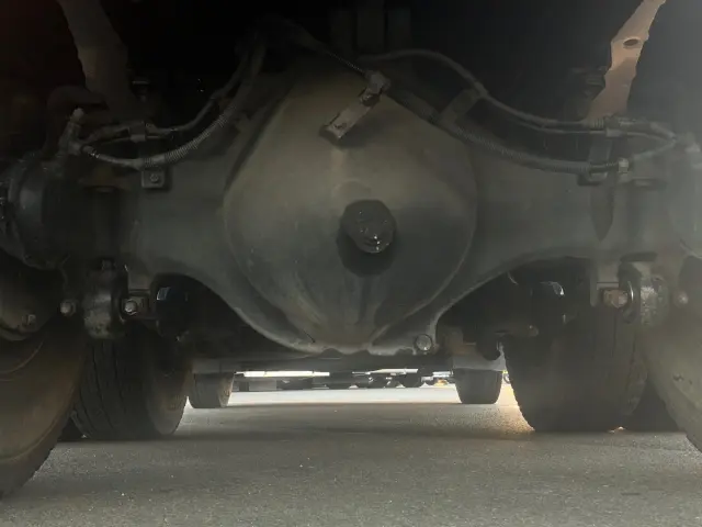 日野 プロフィア 2DG-FS1AGA(6x4)の写真16