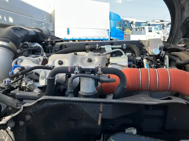 いすゞ エルフ 2RG-NJR88AD(2WD)の写真18
