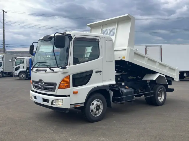日野 レンジャー TKG-FD9JDAA(2WD)の写真1