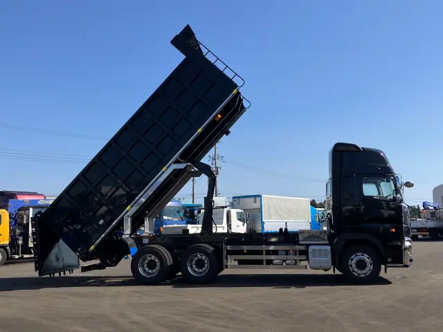 日野 プロフィア 2DG-FS1AJE(6x4)の写真6