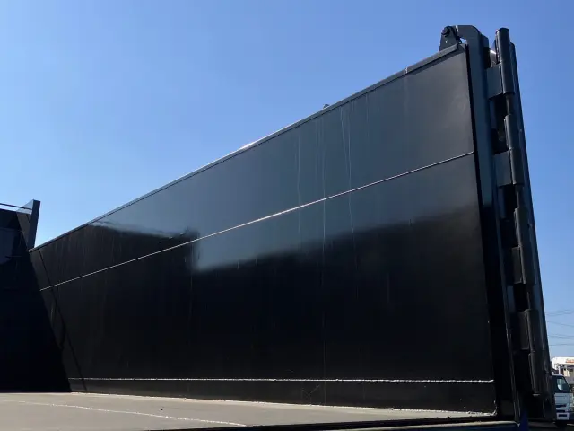 日野 プロフィア 2DG-FS1AJE(6x4)の写真13