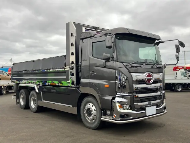 日野 プロフィア 2DG-FS1AJA(6x4)の写真2