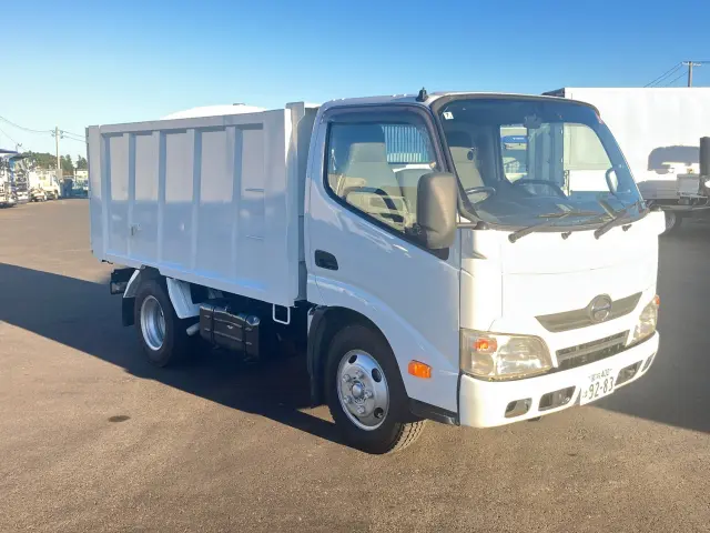 日野 デュトロ TKG-XZU620T(2WD)の写真2