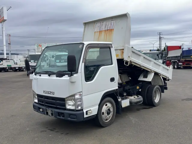いすゞ エルフ TKG-NJR85AD(2WD)の写真1