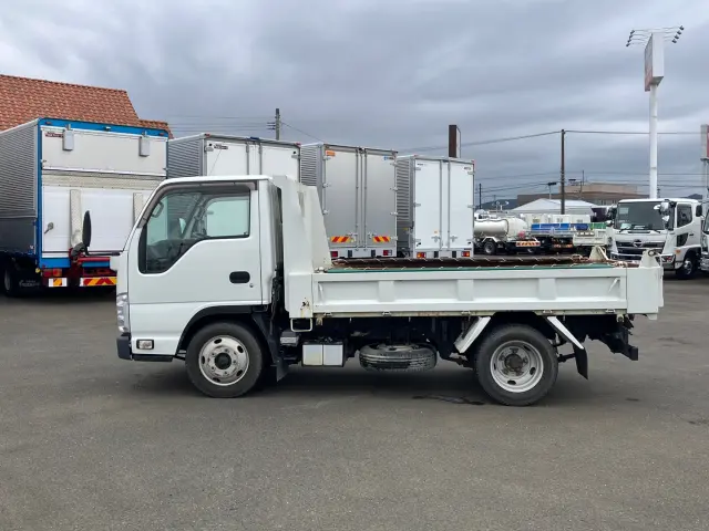 いすゞ エルフ TKG-NJR85AD(2WD)の写真7