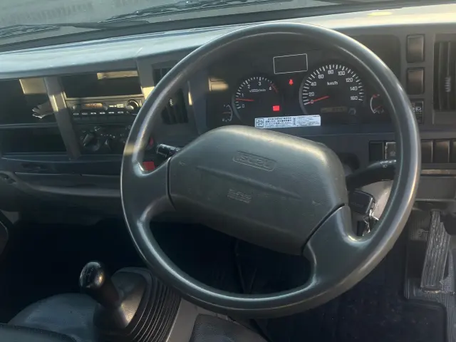 いすゞ エルフ TKG-NJR85AD(2WD)の写真21