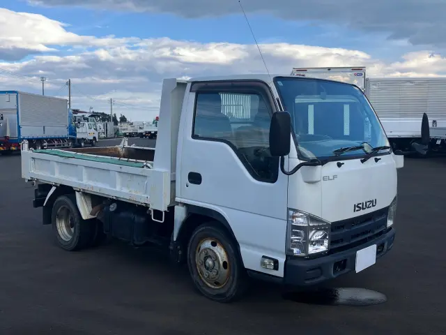 いすゞ エルフ TKG-NJR85AD(2WD)の写真2