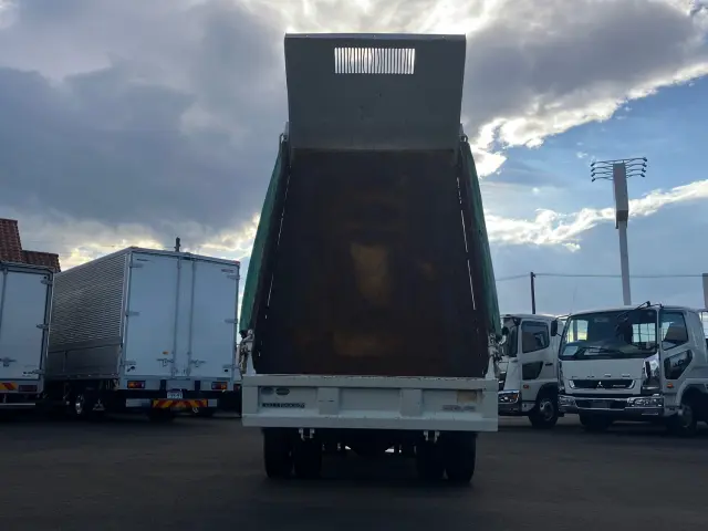 いすゞ エルフ TKG-NJR85AD(2WD)の写真10