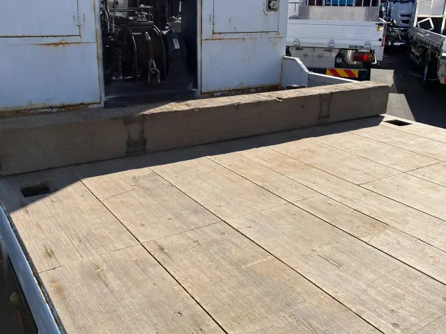 三菱 スーパーグレート QPG-FS60VZ(8x4)の写真10