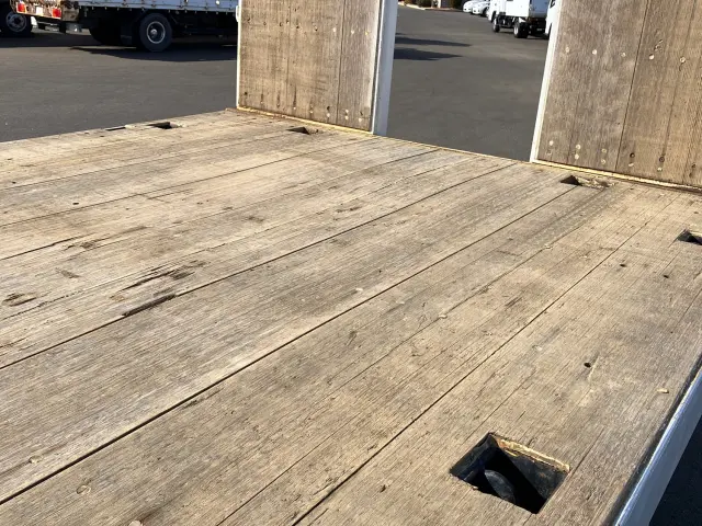 三菱 スーパーグレート QPG-FS60VZ(8x4)の写真12