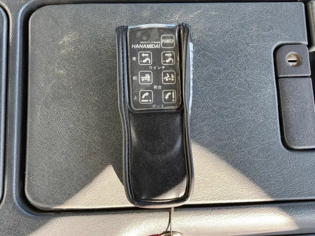 三菱 スーパーグレート QPG-FS60VZ(8x4)の写真24