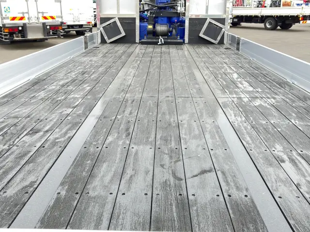 三菱 ファイター 2KG-FK62FZ(2WD)の写真7