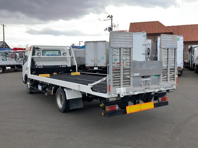 トヨタ トヨエース BDG-XZU424(2WD)の写真4