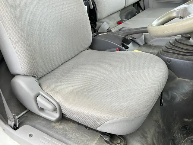 トヨタ トヨエース BDG-XZU424(2WD)の写真20