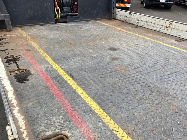 三菱 ファイター 2DG-FQ62F(6x4)の写真8