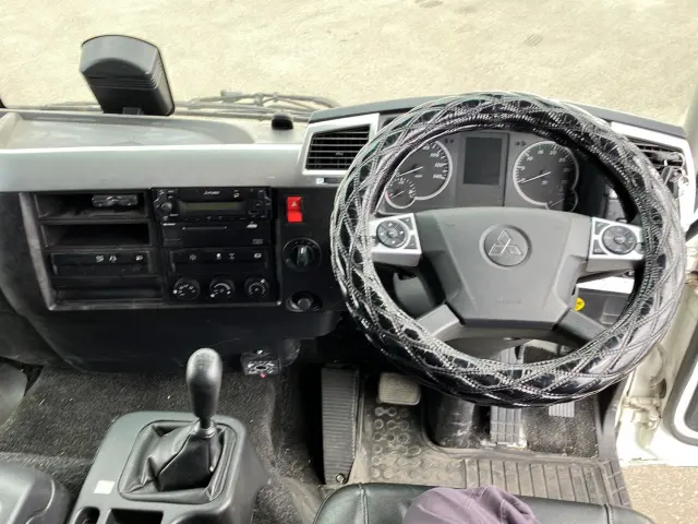 三菱 ファイター 2DG-FQ62F(6x4)の写真23