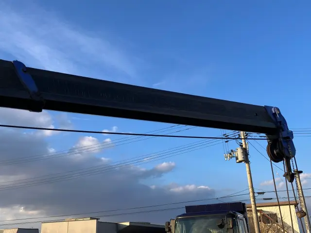 いすゞ エルフ SKG-NPR85YN(2WD)の写真13