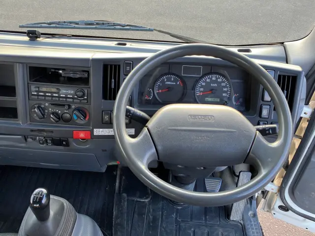 いすゞ エルフ SKG-NPR85YN(2WD)の写真22