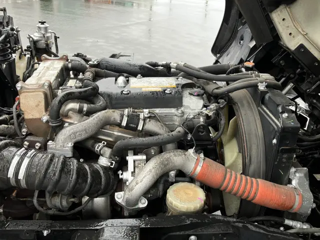 いすゞ フォワード TKG-FRR90S2(2WD)の写真18