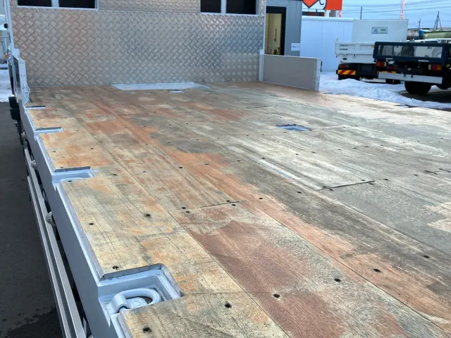 日野 プロフィア 2DG-FW1AHC(8x4)の写真8